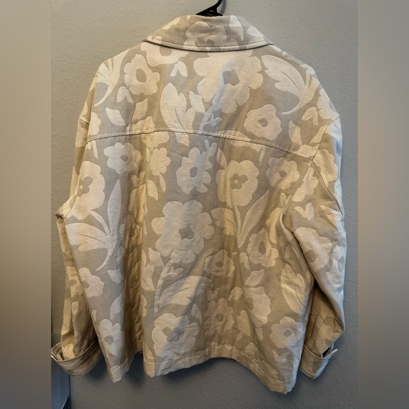 Zara White Floral Print Jacquard Jacket - Picture 2 of 2